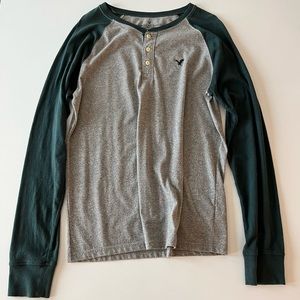 New Never Worn Men’s American Eagle Longsleeve T-Shirt